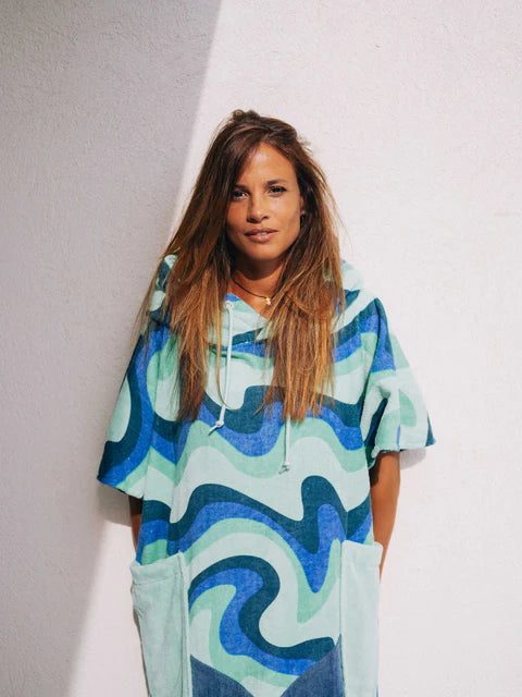 Beach Crew V Poncho Berlin Blue