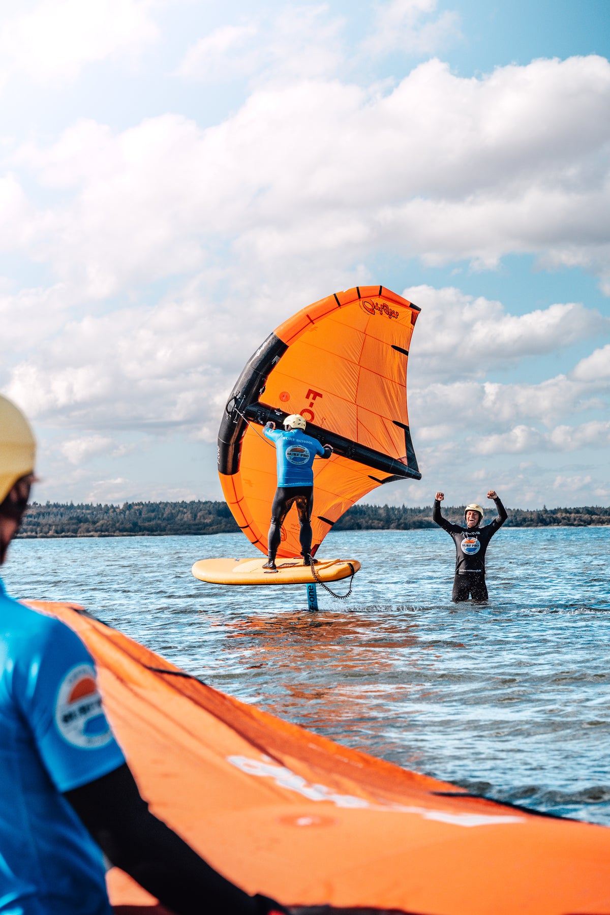Surf Pro Cold Hawaii | Surfskole, Surfcamp & wingfoil I Cold Hawaii